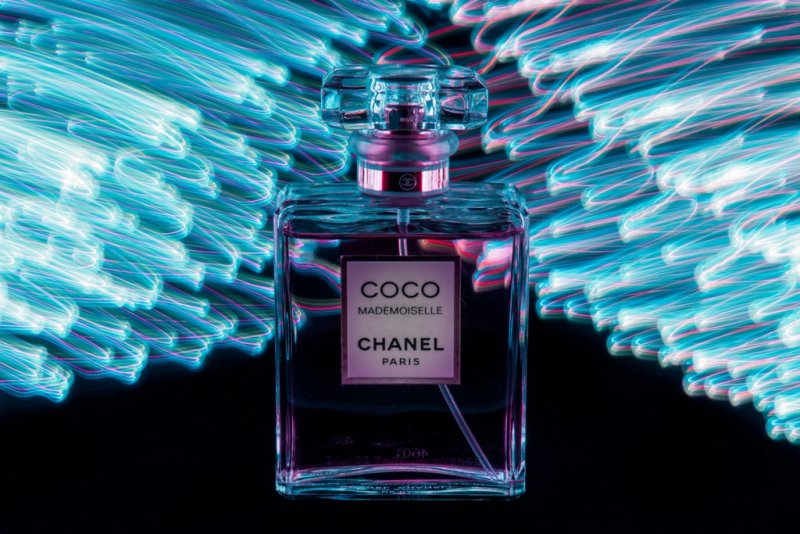 Oryginalność perfum w perfumeriach internetowych.