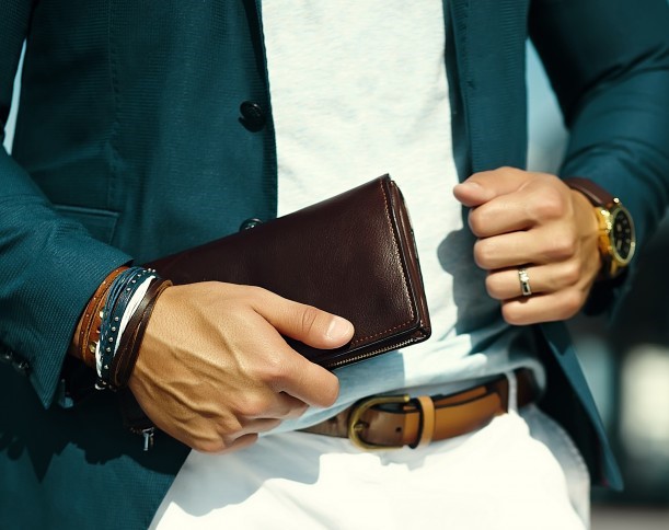 Skórzana galanteria męska. Co jest teraz na czasie?