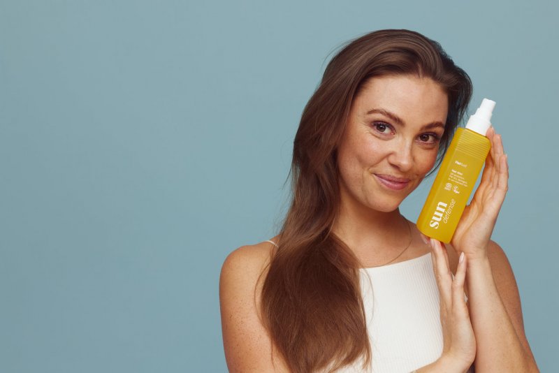 Letnia pielęgnacja włosów