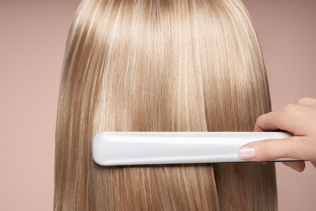 Jak dbać o włosy po keratynowym prostowaniu?