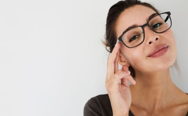 Jak dobrać okulary do twarzy?