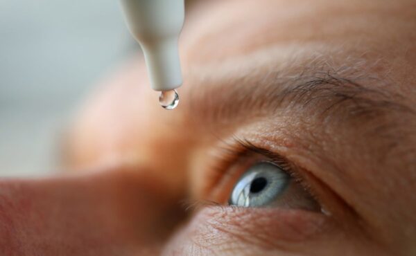 Jak nawilżyć oczy domowym sposobem?