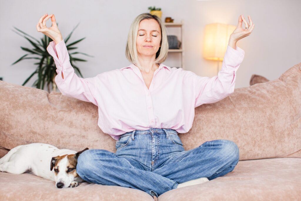 Odkryj Sekret Smukłej Talii! To Jedno Ćwiczenie Działa Lepiej Niż 100 Brzuszków – Efekty Cię Zaskoczą!