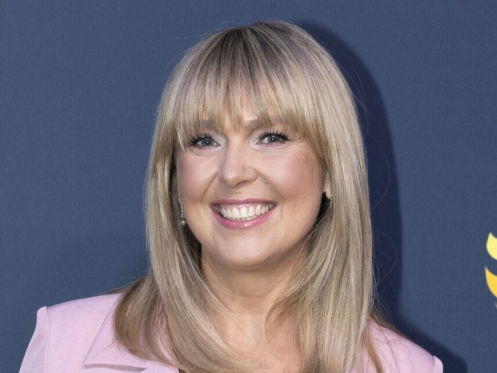 Nie uwierzysz, jak Wachowicz podbija ulice niczym paryska ikona mody – czy jej styl to hit sezonu?