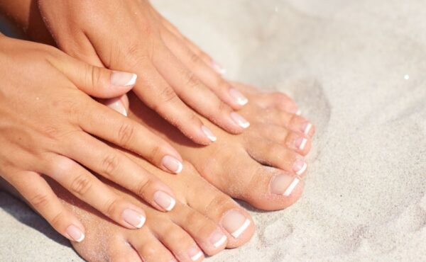 Nie do zdarcia! Odkryj pedicure, który przetrwa całe lato – hit, którego potrzebujesz!