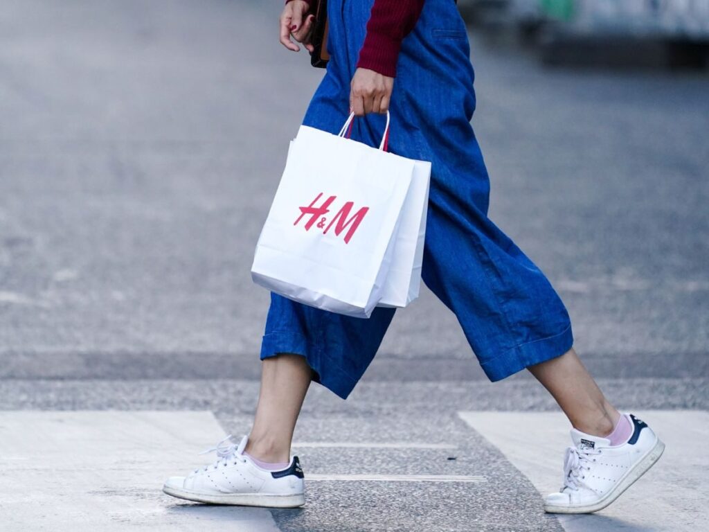 Ta sukienka za grosze podbija weselne parkiety! Czy to możliwe, że kosztuje tylko 39 zł?