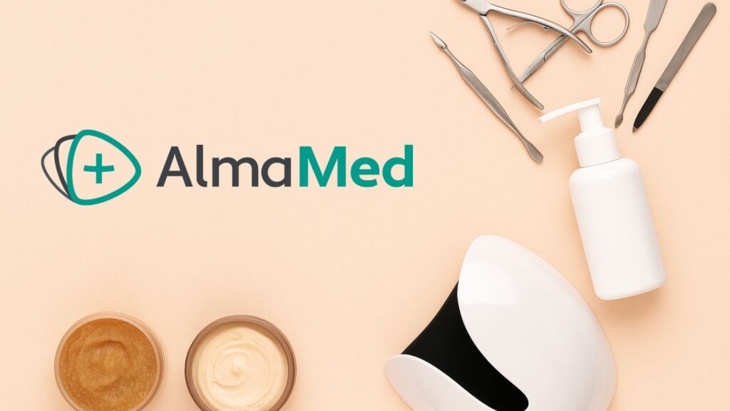 Zadbane dłonie, miękkie stopy i otulające zapachy – sprawdź jesienno-zimowe must-have do domowego SPA