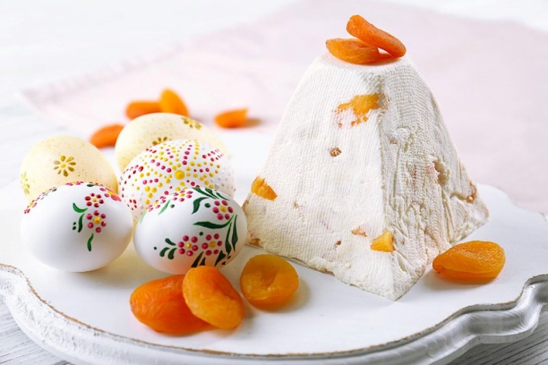 Tradycyjna pascha wielkanocna. Ściągnij przepis!
