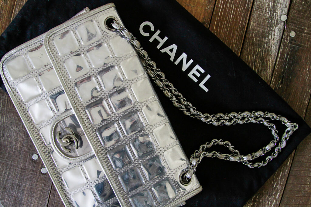 Jak kupić oryginały Chanel i Hermès?