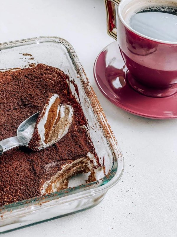 Przepis na zdrowe, jednoporcjowe ciasto – trzy pomysły