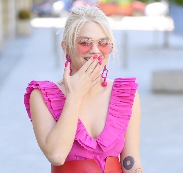 Margaret ma autorską kolekcję lakierów hybrydowych!