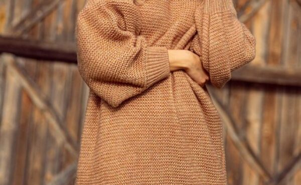 Sukienki swetrowe – idealny wybór na chłodniejsze dni!