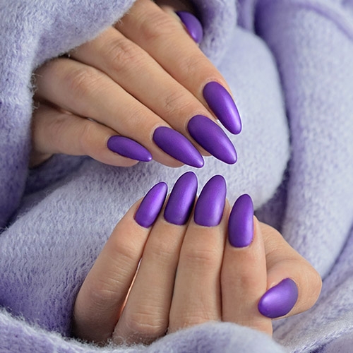 Jakie paznokcie na święta i Sylwestra 2018? Sprawdź te 5 propozycji!