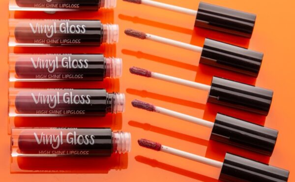 Winylowe usta – must have nadchodzącego sezonu