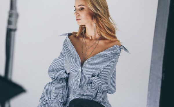 Selfie Jewellery w nowej kampanii z Izabelą Janachowską