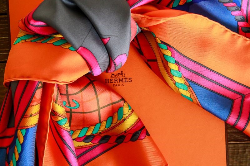 Jak kupić oryginały Chanel i Hermès?