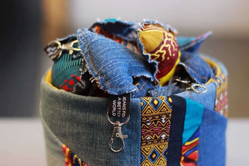 Jeans for a better world – pomagaj z KOKOworld!