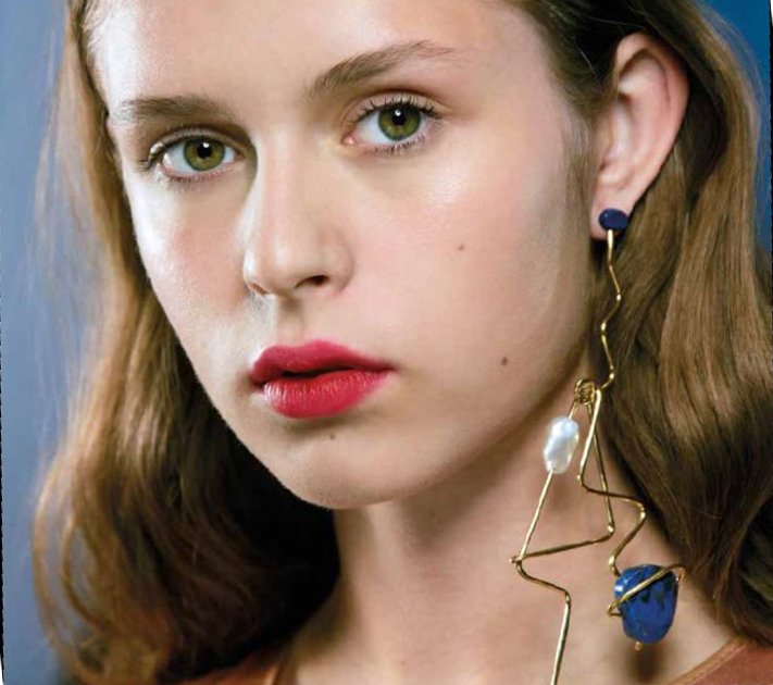 Szkoła makijażu: kolor na ustach