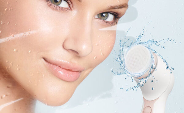 Szczoteczka Skinvigorate do twarzy od Mary Kay