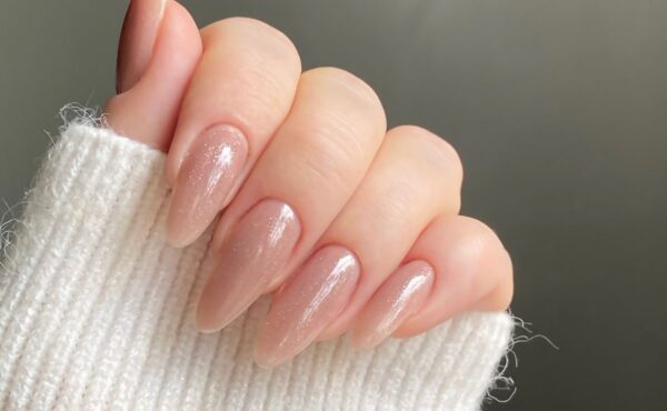 Jak i co ile uzupełniać paznokcie żelowe, aby zawsze wyglądały perfekcyjnie?