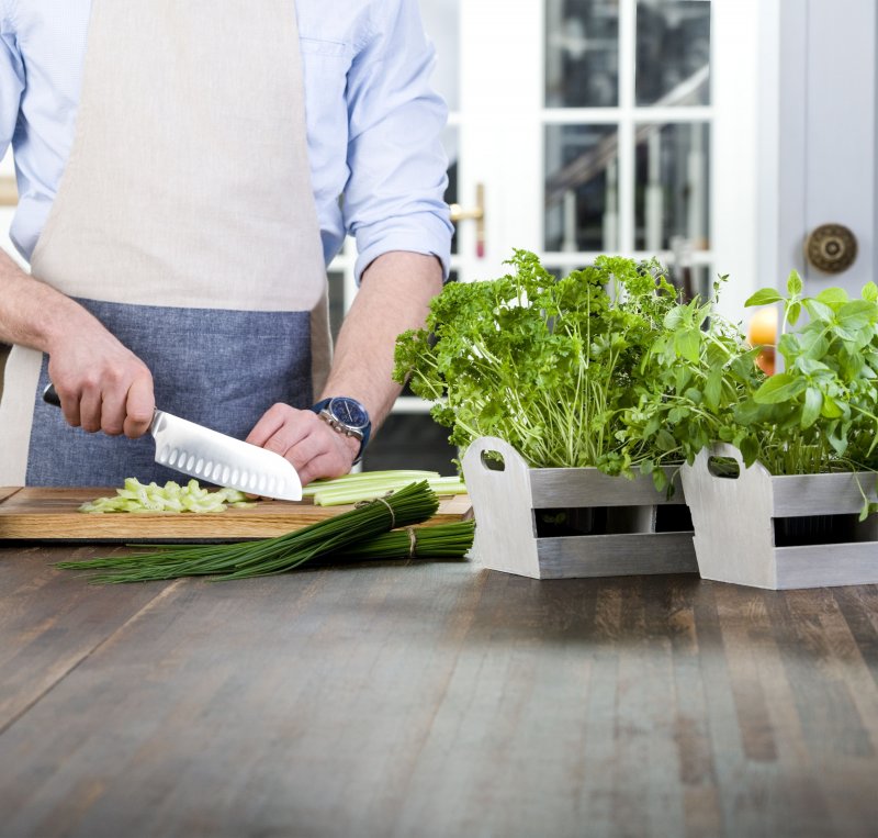 Precyzyjne cięcie: wybieramy noże kuchenne