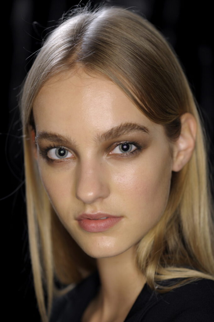 Get The Look wg Pat McGrath – makijaż z pokazu Roberto Cavalli SS15 krok po kroku