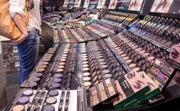 Trendy w makijażu w sezonie jesień-zima 2014/2015  wg specjalistów Sephora