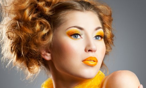 fot. Shutterstock (Face&Look - makijaż dla odważnych)