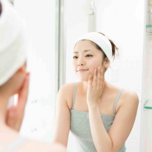 Trzy domowe maseczki do cery naczynkowej