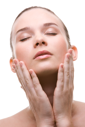 Odmładzający masaż twarzy