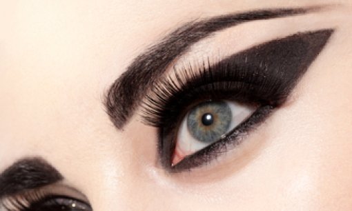 fot. Shutterstock (Face&Look - makijaż dla odważnych)