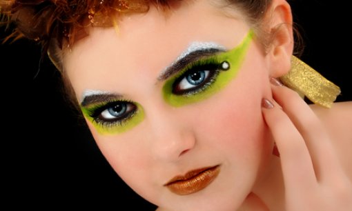 fot. Shutterstock (Face&Look - makijaż dla odważnych)