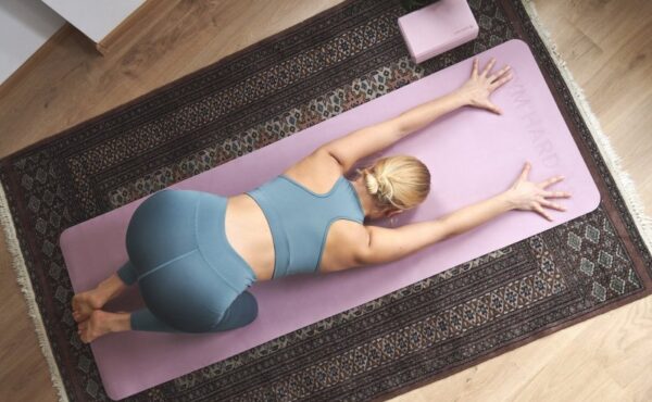 Domowy trening z kolekcją Sinsay Gym Hard