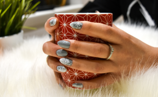 10 sylwestrowych pomysłów na paznokcie