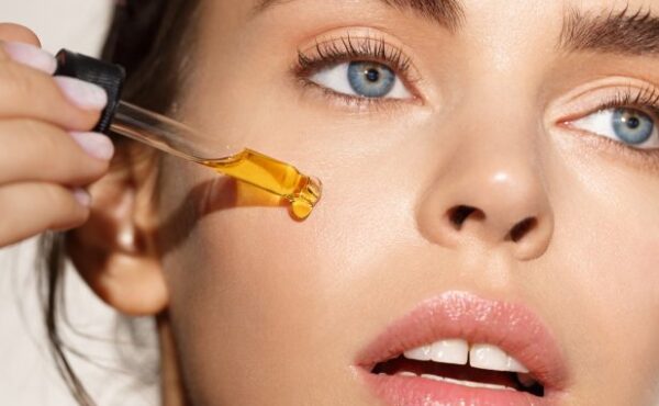 Jak skutecznie nawilżać bardzo suchą skórę?