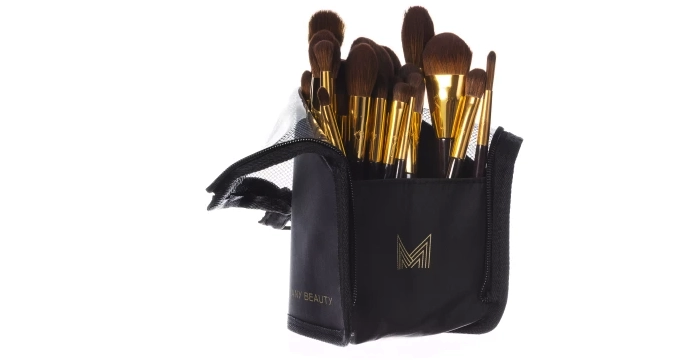 Styl i porządek w kosmetykach – akcesoria, które ułatwią Ci życie